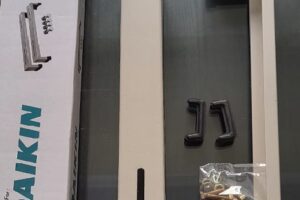 Universal Split AC Floor Stand