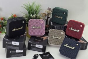 Portable Wireless Bluetooth Speaker in Marshall-style design