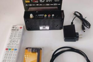 SOLID HDS2X-7299 Free-To-Air MPEG4 HEVC H.265 Digital Set-Top Box